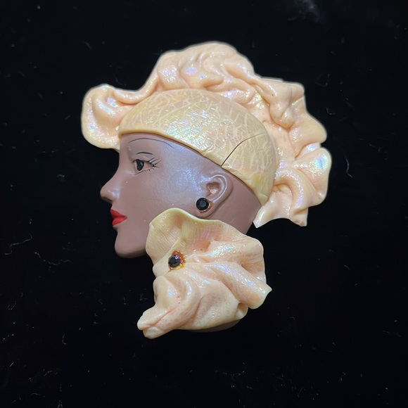 Vintage Head Brooch/Pin/Pendant - Picture 14 of 17